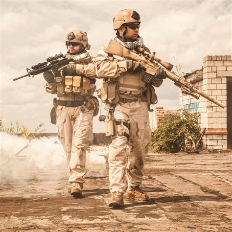 Premium Photo | Navy SEALs in action