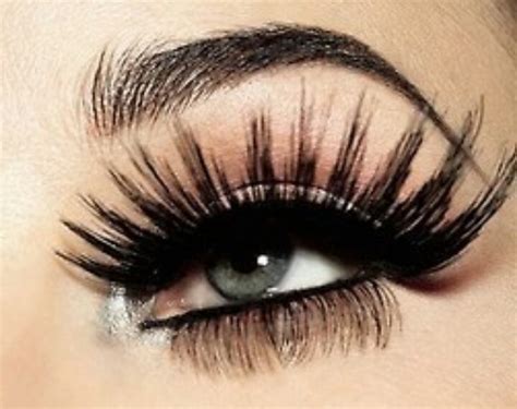 Extra long eyelashes | Fiber mascara, Glowing skin makeup, Mascara