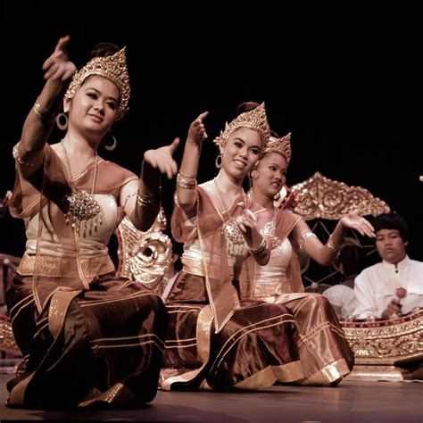 Thai Culture in Los Angeles | Thai Community Development Center