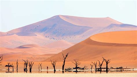 Using chemistry to extract water from the air, even in the desert ...