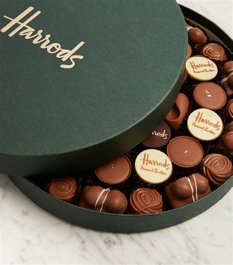 Harrods Belgium Peanut Butter Chocolate Selection (540g) | Harrods CA