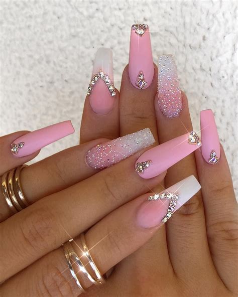 Pink Nail Designs 2023: Tips And Ideas To Rock Your Style – ADDICFASHION