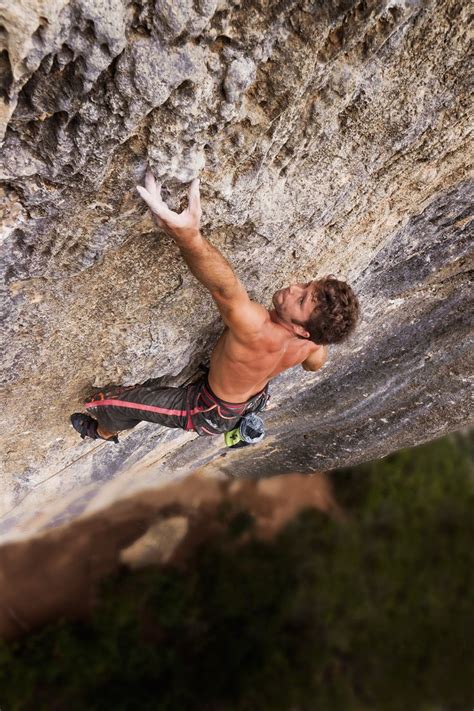 Climbing in Margalef | Bouldern klettern, Klettern, Bouldern