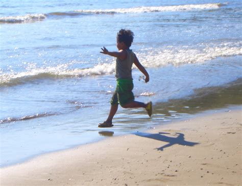 children and beaches Free Photo Download | FreeImages