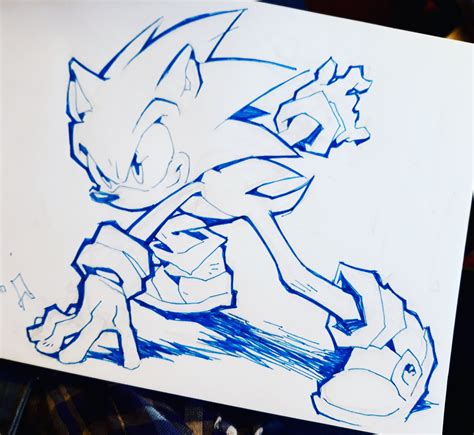 [Fan Art] Just wanted to share a quick Sonic Sketch i made a while ago ...