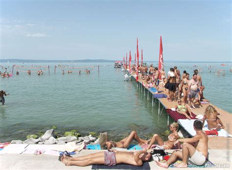 Panadea > Travel guide - Photo gallery - Shore of Lake Balaton with the ...