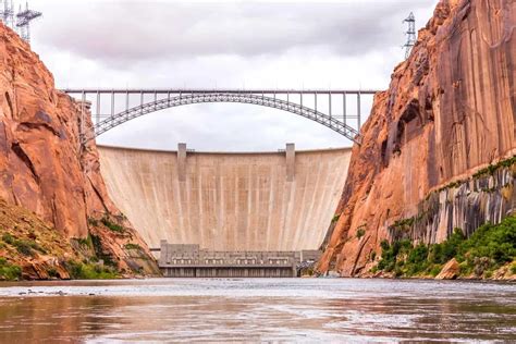 Glen Canyon Dam: Overlook, Tour, Hours, Admission Fee and Directions