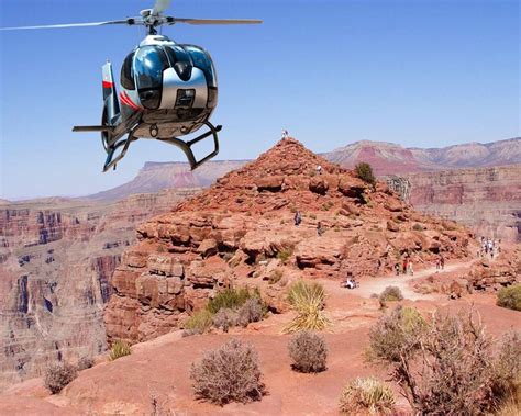 Best Grand Canyon Skywalk Helicopter Tour? Maverick or Papillon?