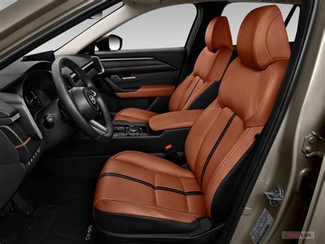 2024 Mazda CX-50: 55 Interior Photos | U.S. News