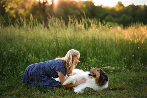 How to include the family dog in your next photo session