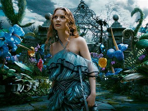 Alice in Tim Burton's 'Alice In Wonderland' - Alice in Wonderland (2010 ...