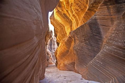 Flash Floods - Slot Canyons - Bryce Canyon Country