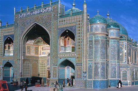 Hazrat Ali Shrine | Mazar-e-Sharif, northern Afghanistan | Afghanistan ...