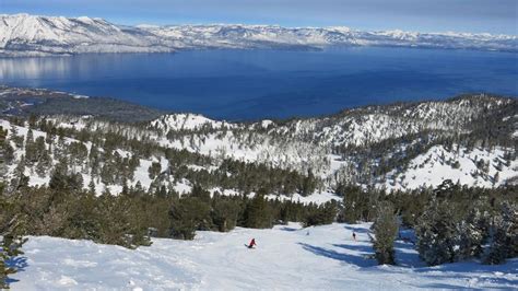 6 Best Ski Resorts in Lake Tahoe, 2023/24