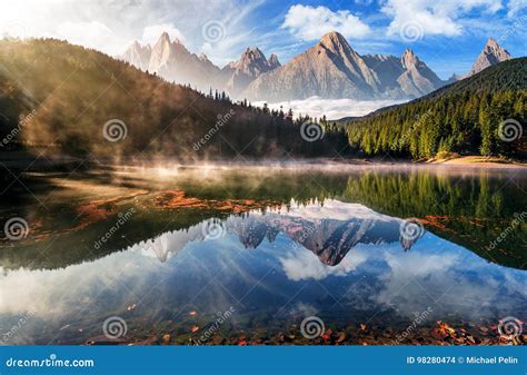 Gorgeous Mountain Lake in Autumn Fog Stock Photo - Image of landscape ...