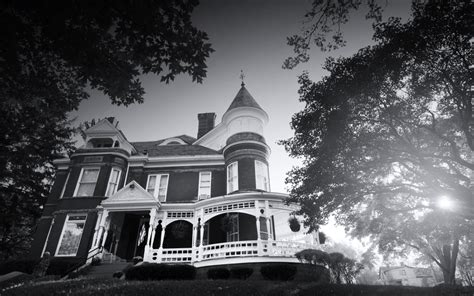 Weekend Getaway in Haunted Atchison