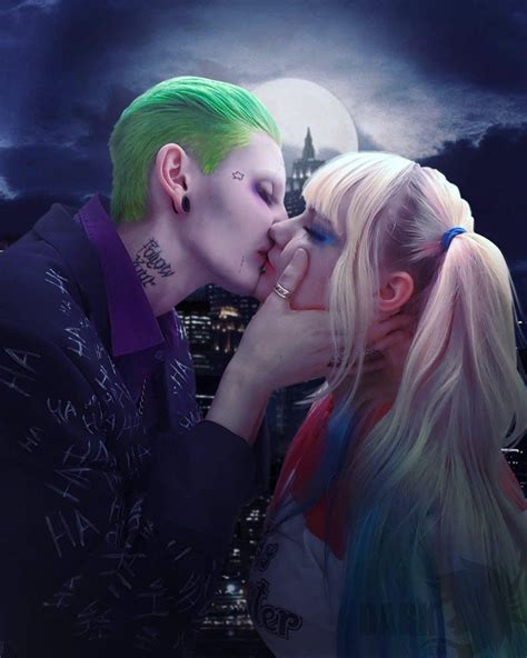 Harley Quinn And Joker Kiss