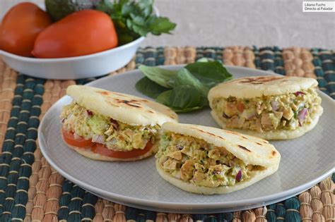 Arepas venezolanas reina pepiada. Receta de cocina fácil, sencilla y ...