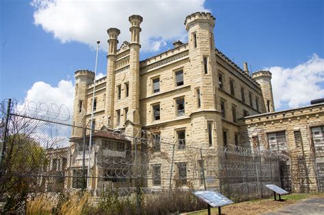 90-minute guided walking tours of the prison start in March. | Joliet ...