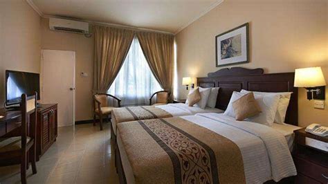 Berjaya Hotel Colombo $28 ($̶5̶1̶). Dehiwala-Mount Lavinia Hotel Deals ...