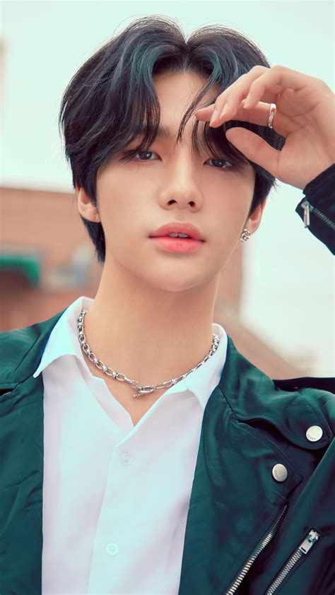 Stray Kids, 스트레이 키즈, Hyunjin, 현진, 4K, #6.1713 Wallpaper iPhone Phone