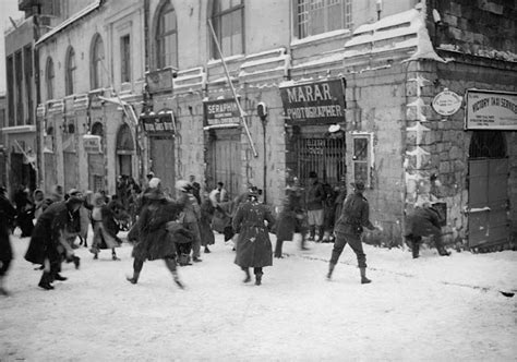 Israel's History in Pictures: Jerusalem Snow 1921 - Defense/Security ...