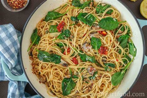 Sardine Pasta (With Sun-Dried Tomatoes and Spinach) | Girl Heart Food®