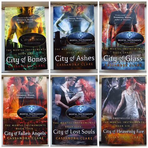 Book Review: The Mortal Instruments series – Floating in dreams