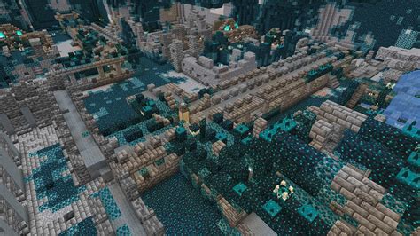 How to find a Minecraft Ancient City - PCGamesN - MODSKIN