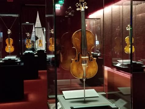 The Violin Museum Is a Luthier’s Paradise - WSJ