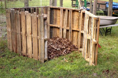 Compost Bins | DIY