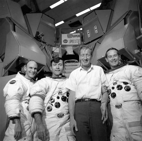 Apollo suit technicians on launch day - collectSPACE: Messages