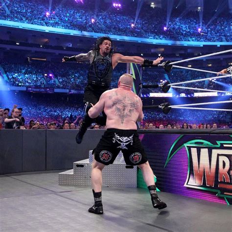 Wrestlemania 34 ~ Roman Reigns vs Brock Lesnar - wwe foto (41294230 ...