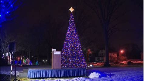 NELA Park holiday lights: How you can see them this year | wkyc.com