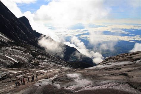 10 Mountains to Climb in Malaysia With the Most Incredible Views