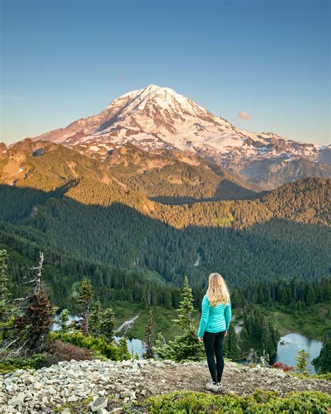 The best Mount Rainier Hikes for epic views — Walk My World