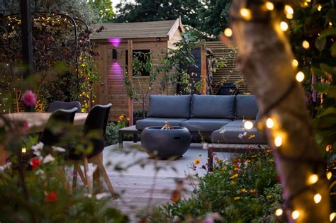 Decking lighting ideas – 7 ways to transform your backyard | Livingetc