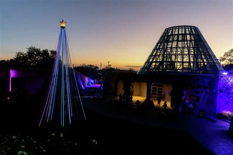 Sneak peek: 'Lightscape' returns to San Antonio Botanical Garden