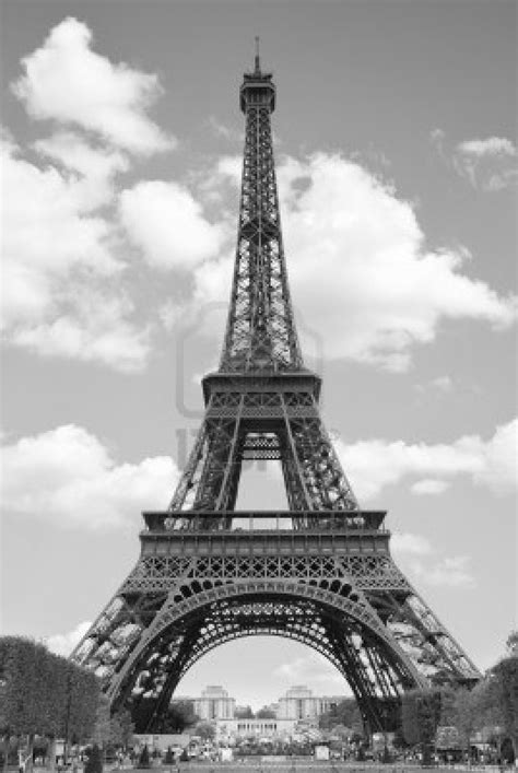 Paris: Paris Eiffel Tower Black And White