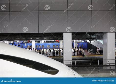 Kyushu Shinkansen 800 Series Bullet Train Editorial Image - Image of ...