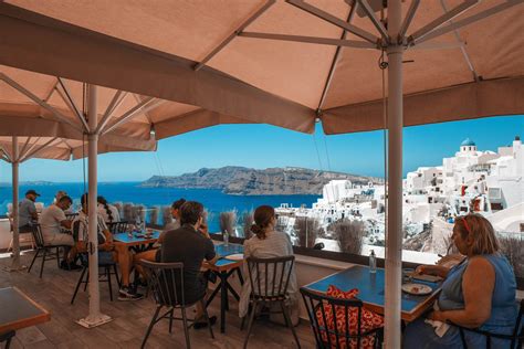 Thalami Restaurant | Oia , Santorini , Greece