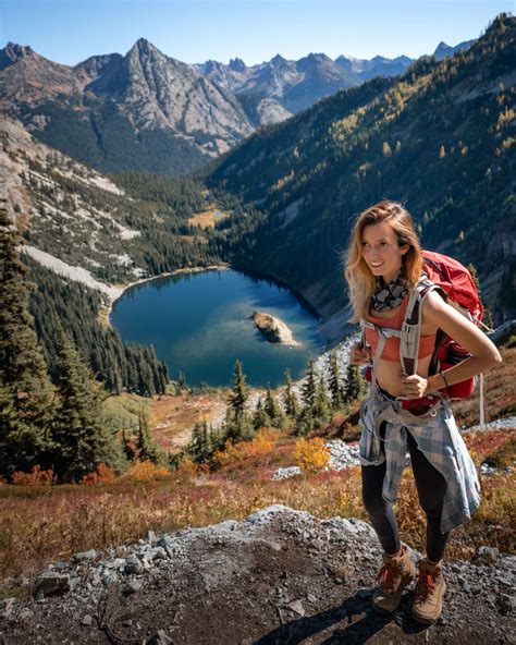 The Best Golden Larch Hiking Trails In Washington State - Jess Wandering