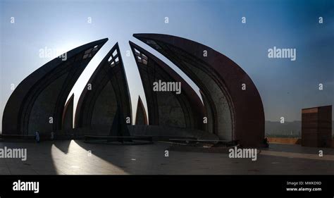 Islamabad monuments hi-res stock photography and images - Alamy