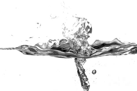 Black and white water splash Photograph by Michal Bednarek - Pixels