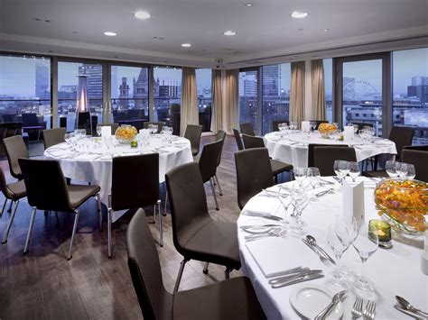 Sky Lounge Dining at DoubleTree by Hilton Manchester Piccadilly (NCN ...