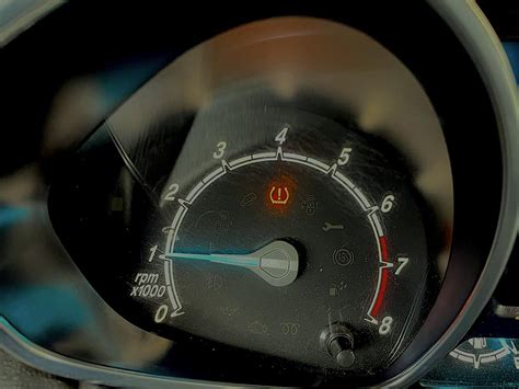 How to Reset the Tire Pressure Light - eBay Motors Blog