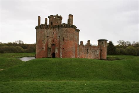 Castles in Dumfriesshire | Stravaiging around Scotland