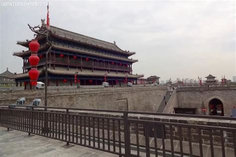 The Xi’an City Wall: Biking Atop Ancient China’s Ruins - Paths Unwritten