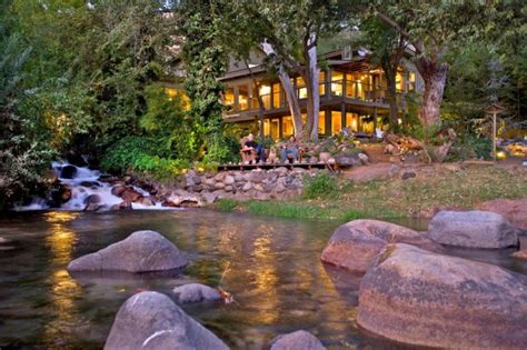 Home Design Ideas and Inspirations: Beautiful House Build over the River