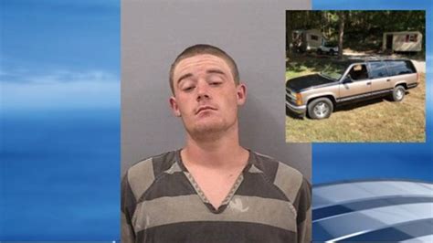 Sumner County inmate escapes, steals two vehicles; captured